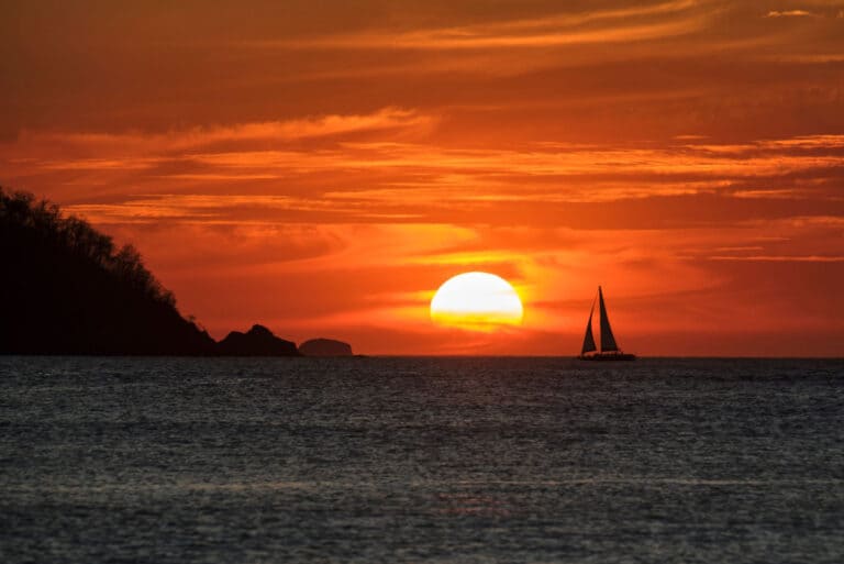 Sailing Waldorf Astoria Guanacaste Private Charters